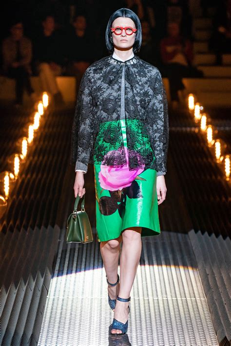 fondazione prada capodanno 2019|Prada Fall 2019 Ready.